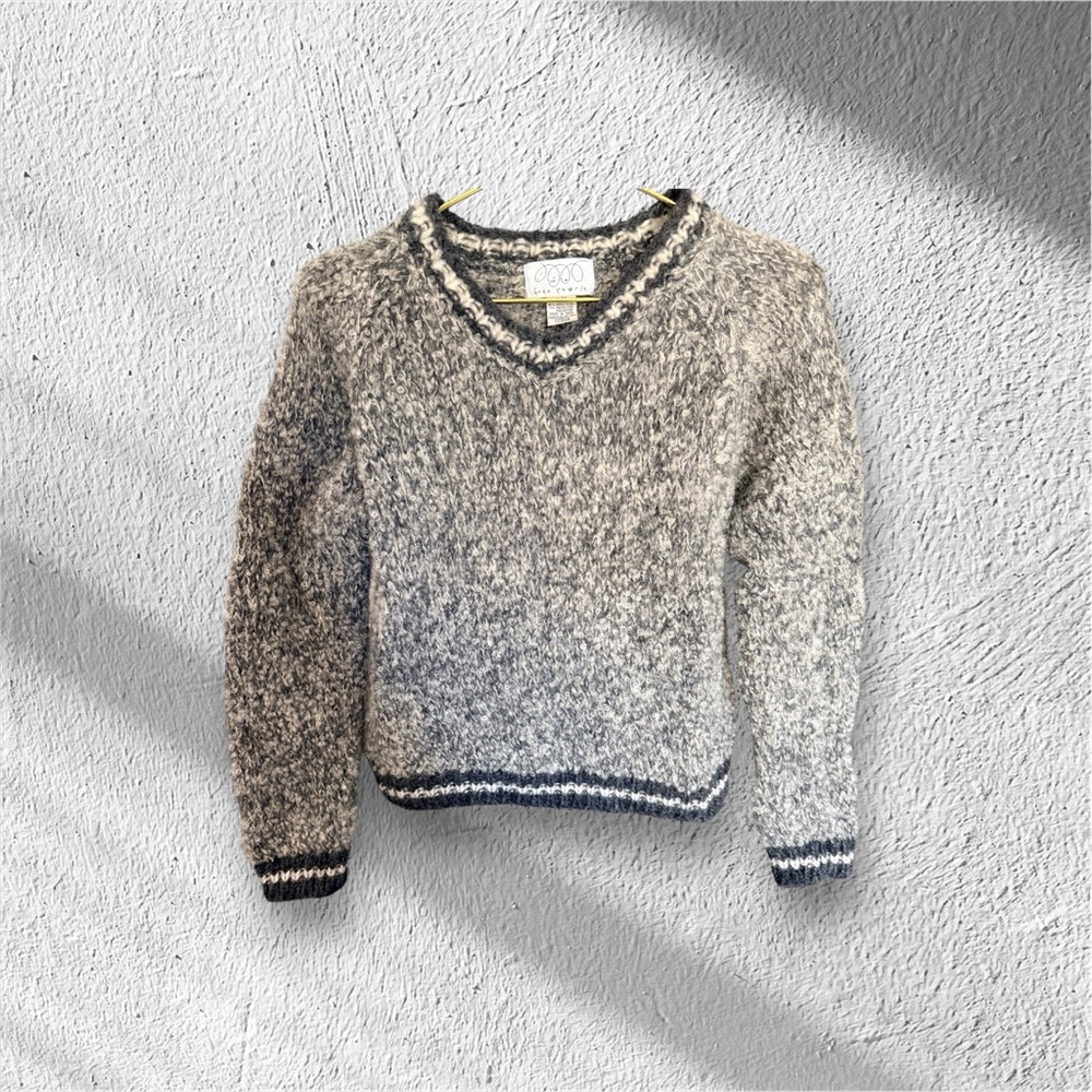 Free People Grey and White Wool Blend Knit Sweater Y2K Size M EUC